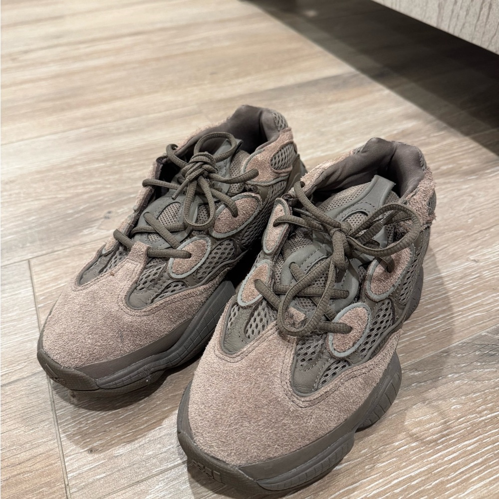 Yeezy shoes